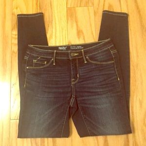 Mossimo Mid Rise Jegging Size 4
